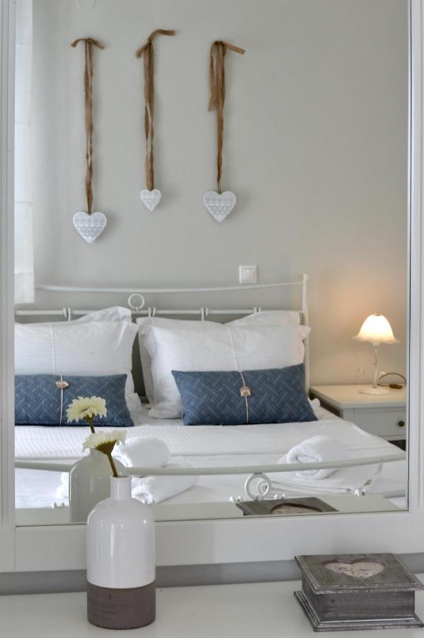 Tonia Apartments Paros Хриси-Акти Экстерьер фото